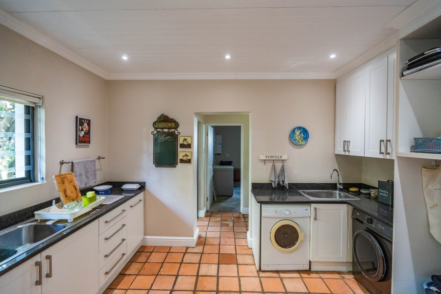 4 Bedroom Property for Sale in Kenton On Sea Eastern Cape
